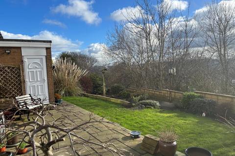 undefined, Highcliffe Avenue, Huddersfield