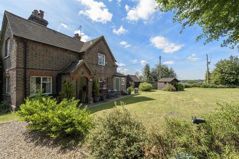 3 bedroom semi-detached house for sale, Bower Heath Lane, Bower Heath, Harpenden