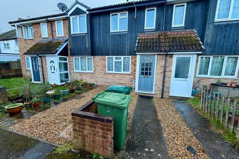 1 bedroom terraced house to rent, Pippins Court, Ashford TW15