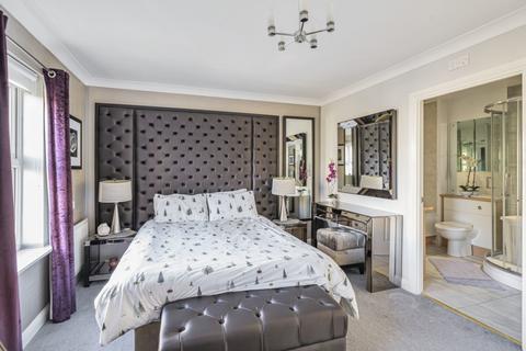4 bedroom house to rent, Magdalene Gardens, London, N20