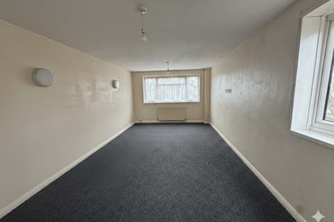 2 bedroom flat to rent, Cole Gardens, Hounslow, TW5