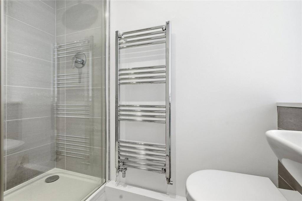 En Suite Showe Room