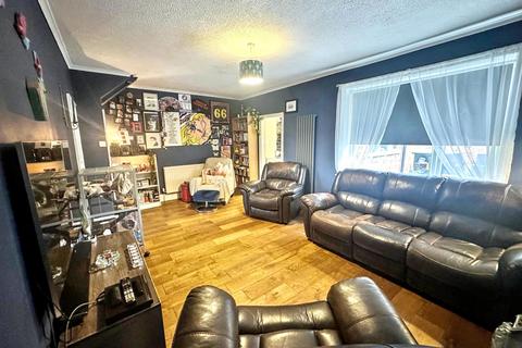 3 bedroom end of terrace house for sale, Green Lane, Stockton, Stockton-on-Tees, Durham, TS19 0DW