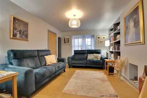4 bedroom townhouse for sale, Waterside Road, Beverley