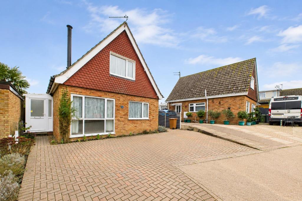 Richmond Rise, Reepham 2 bed detached bungalow for sale - £260,000