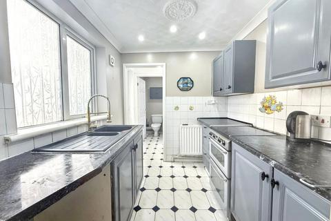 3 bedroom terraced house for sale, 1 Hamilton Terrace, Maesteg, CF34 0UD