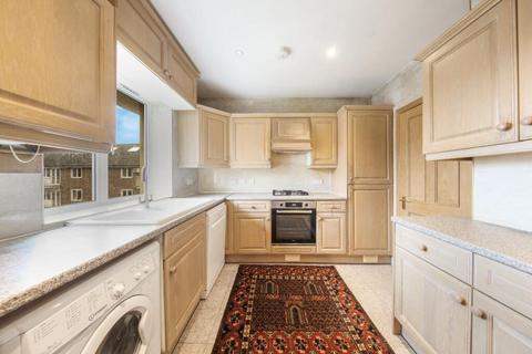 3 bedroom flat to rent, Abercorn Place, London, NW8