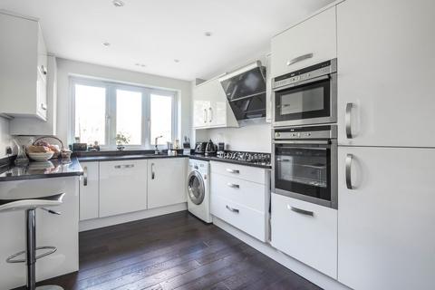 2 bedroom apartment for sale, Flat, Northwood HA6