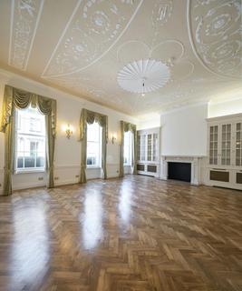 Healthcare facility to rent, 42 Wimpole St London W1G 8YF