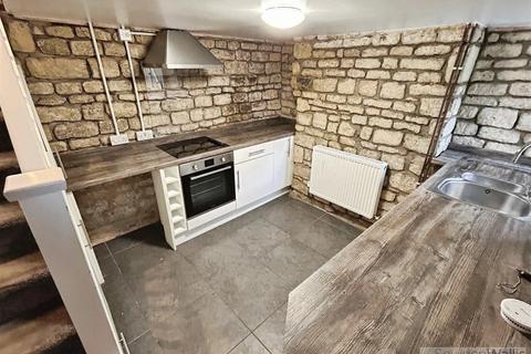 2 bedroom terraced house for sale, Rock Road, Stamford