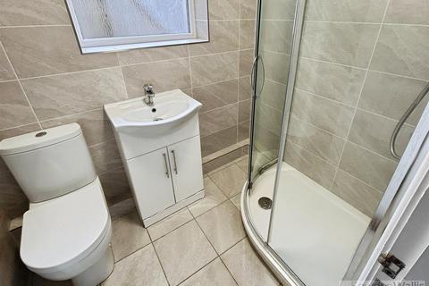 2 bedroom terraced house for sale, Rock Road, Stamford