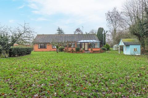 4 bedroom detached bungalow for sale, Detached Bungalow in Little Dunham