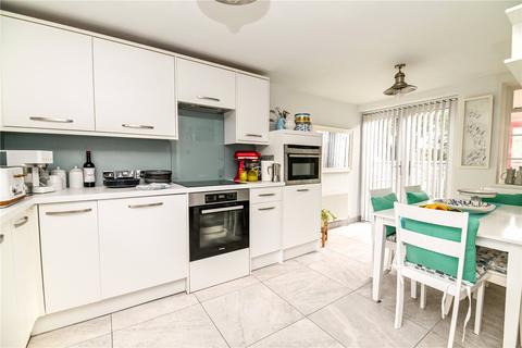 3 bedroom terraced house for sale, First Marine Avenue, Barton on Sea, New Milton, Hampshire, BH25