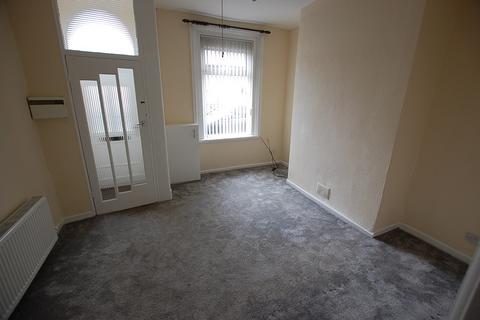 2 bedroom terraced house to rent, Kings Road, Greater Manchester OL6