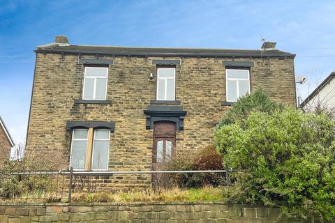 3 bedroom detached house for sale, Leeds Road, Batley WF17