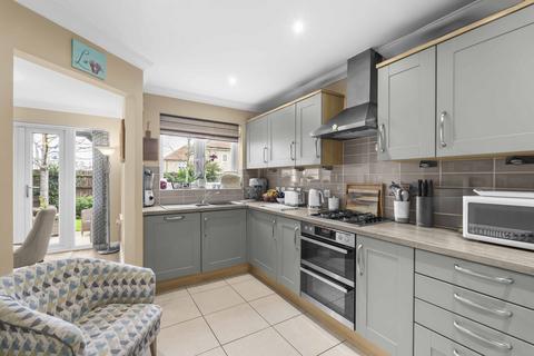 3 bedroom semi-detached house for sale, Elm Road, Essex CM6