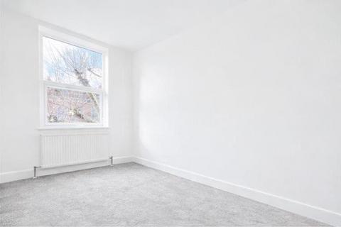 2 bedroom flat to rent, Cricklewood Broadway, Cricklewood, NW2