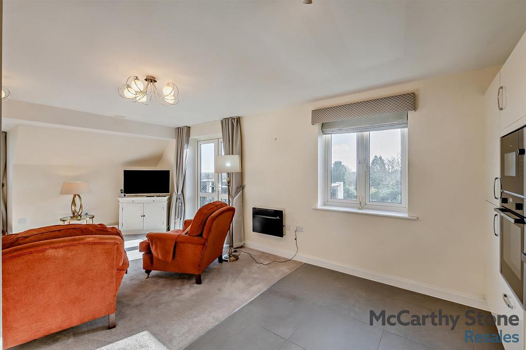8677737-interior13-800.jpg