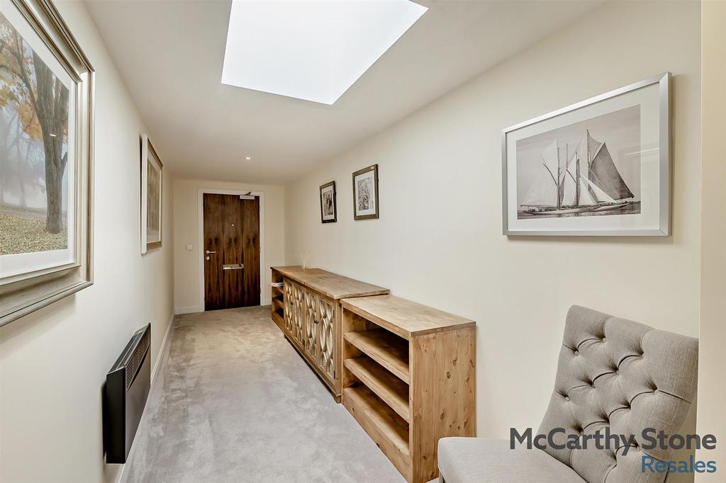 8677737-interior15-800.jpg