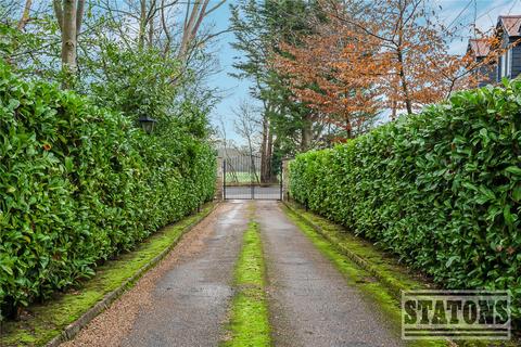 undefined, Kentish Lane, Brookmans Park, Hertfordshire, AL9