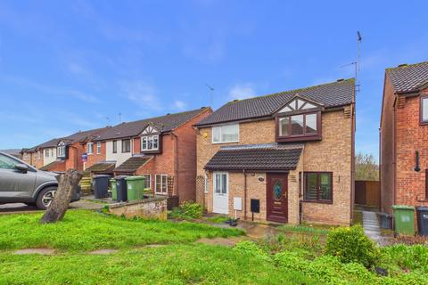 2 bedroom semi-detached house for sale, Primrose Close, Ross-on-Wye, Herefordshire, HR9
