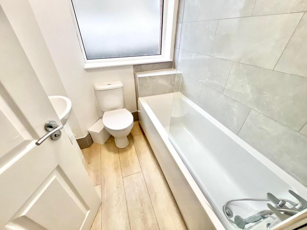 Flat 1 brookhill 7.jpg