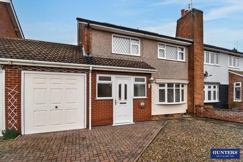 3 bedroom semi-detached house for sale, Kent Crescent, Wigston