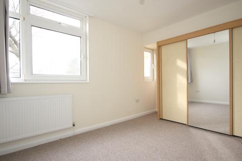undefined, Chobham Road, Woking GU21