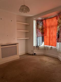 2 bedroom semi-detached house for sale, Havelock Road, Wokingham, Berkshire