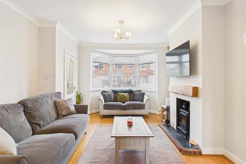 3 bedroom terraced house for sale, Seaton Road, Hessle