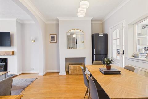 3 bedroom terraced house for sale, Seaton Road, Hessle