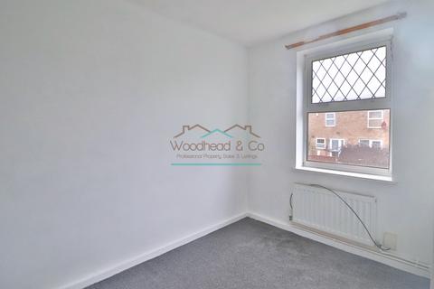 3 bedroom terraced house to rent, Kiln Way, Wellingborough, Northamptonshire