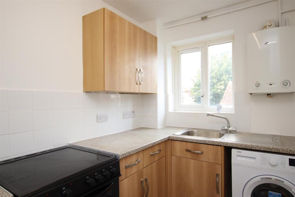 Kitchen.JPG