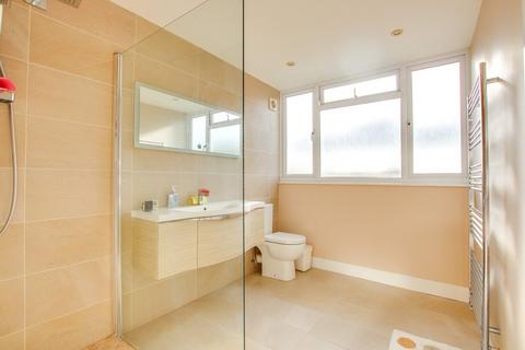 5 bedroom detached house for sale, Highlands Road, Barton on Sea, New Milton, BH25
