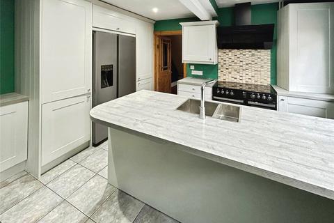 3 bedroom semi-detached house for sale, Alexandra Road, Swadlincote DE12