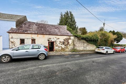 Land for sale, Ysgubor Y Wennol, High Street, Llansteffan, Caerfyrddin, Sir Gar, SA33 5JG