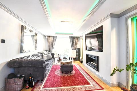 undefined, Canterbury Close, Kempston, Bedford, MK42