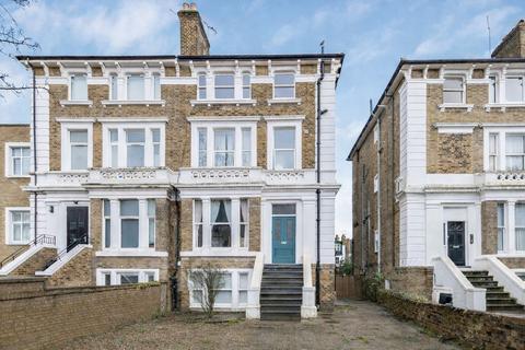 2 bedroom flat for sale, Argyle Road, West Ealing, W13