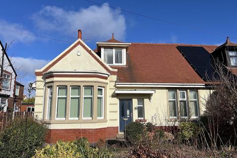 3 bedroom bungalow for sale, York Avenue, Thornton Cleveleys FY5