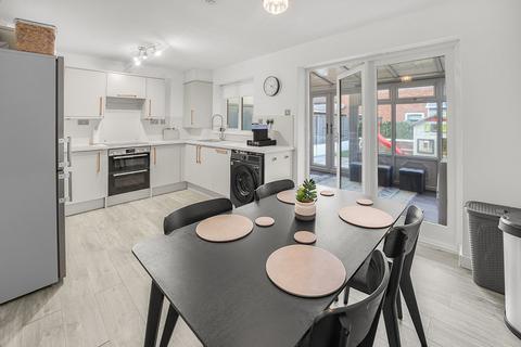 undefined, Wellington Close, Newton-Le-Willows, WA12
