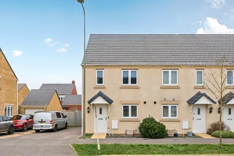 Centenary Way, Witney, Oxfordshire