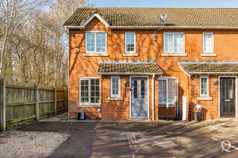 2 bedroom end of terrace house for sale, Emerald Crescent, Sittingbourne, Kent, ME10