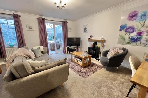 4 bedroom terraced house for sale, Scholars Park, Darlington