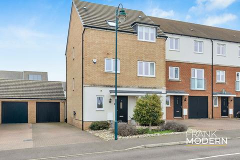5 bedroom detached house for sale, Kite Way, Hampton Vale, PE7