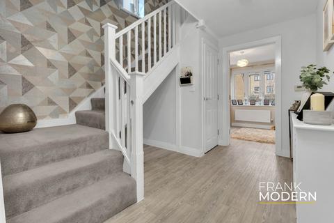 5 bedroom detached house for sale, Kite Way, Hampton Vale, PE7