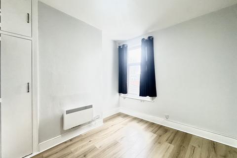 undefined, Upper Tooting Road, London SW17