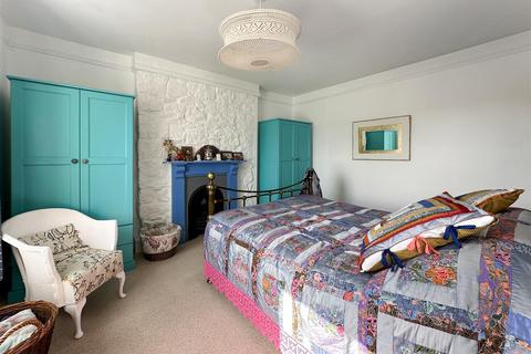 3 bedroom detached house for sale, Budock Water