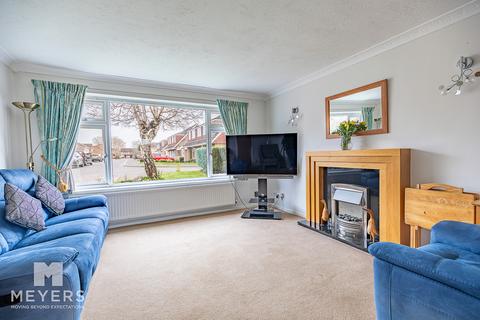 4 bedroom detached house for sale, Bradford Road, Bournemouth, BH9 3PL