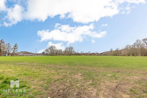 4 bedroom detached house for sale, Bradford Road, Bournemouth, BH9 3PL