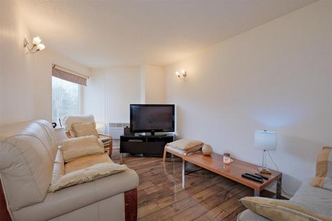 undefined, Brandon House, Hamilton